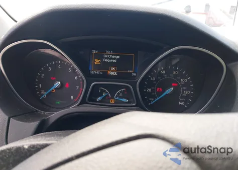 2017 Ford Focus Se z USA, uszkodzony, nr VIN 1FADP3F24HL266175